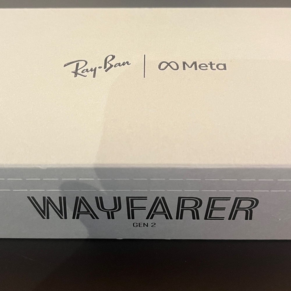 Ray-Ban Wayfarer Meta Gen 2 - Brand New In Box
